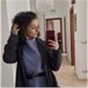 Ragazza del 5 liceo scientifico impartisce ripetizioni di chimica per alunni dal 1 al 4 anno
