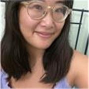  My name is Annie and I'm from San Francisco, California. I am a native English speaker and a graphic designer and artist.
