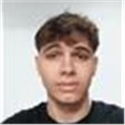 Profesor de fútbol con experiencia previa jugando, preferencia niños más jóvenes.