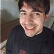 También puedo enseñar inglés sin problema pero mi pasión es la filosofía, me encanta enseñar y disfruto mucho aprendiendo de los a