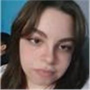 Ragazza di 17 anni, livello c2 in inglese aiuto studenti di seconda liceo in giù