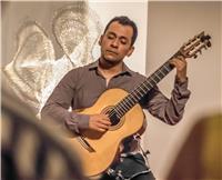 Clases de Guitarra clásica, popular, todos los estilos. Profesor con años de experiencia, master en el Conservatori Liceu