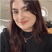 Etudiante en droit, je propose des cours de français ou de l'aide aux devoirs allant de la primaire au lycée.