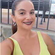 Maestra de educación infantil por inglés. He dado clases extraescolares desde infantil hasta nivel B1, tengo b2 certificado