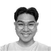 English tutor capable of teaching the English language from Year 9 to GCSE level
