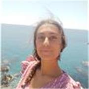 Profesora de primaria joven y con experiencia y recursos para ayudarte a sacar adelante el curso con más facilidad.