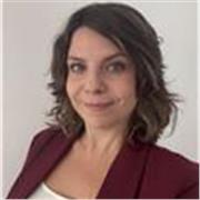 Coach educativa especializada en PNL, motivación y acompañamiento en procesos de formación.