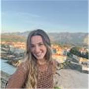 Clase de matemáticas y física nivel ESO e inglés nivel ESO y Bachillerato. También ayudo con los deberes a estudiantes de primaria