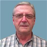 Ingeniero Químico, Profesor Titular Universitario en Química Física, Operaciones Unitarias, Matemática y Física