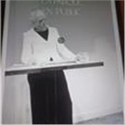 Professeur de Chant et prie de parole en pulic