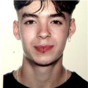 Estudiante con conocimientos en liderazgo, desarrollo personal, comunicación, matemáticas… doy clases online a jóvenes