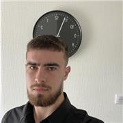 Des difficultés avec le français ? Que ce soit l’orthographe ou la grammaire, je me propose afin de pouvoir vous aider à combattre celles-ci dans une ambiance détendue sans jugement ni prise de tête. J’aide déjà plusieurs de mes camarades à ce sujet lors