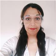 Profesora de dibujo con experiencia en el mundo del arte , con experiencia impartiendo clases de dibujo e ilustración.
