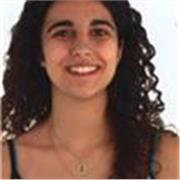Alumna de primero de bachillerato, con alto nivel de ingles, ganas de enseñar y ayudar.