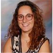 Maestra de Educación Primaria titulada. 6 años de experiencia como tutora y docente en la etapa. Actualmente tutora de 1°EP