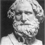 Enseignante certifiée, donne confiance aux ados pour qu'ils gagnent en compétences en physique, chimie et maths.