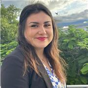 Hola! 
Je suis Mariana Sandoval, une étudiante mexicaine qui étudie sa deuxième année universitaire dans le domaine de la finance à Paris!