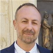 Lezioni di diritto ed economia per le scuole superiori. Avvocato abilitato all'insegnamento