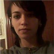 Licenciada en Historia del Arte y graduada en Conservación y Restauración de Bienes Culturales imparte clases a distintos niveles. También con experiencia como profesora de Arte-Terapia en terapias ocupacionales en Cruz Roja