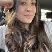 Profesora de matemáticas y lengua castellana y catalán para dar clases a niños de primaria