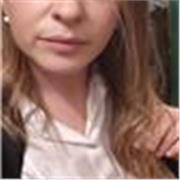Tutor universitario impartisce lezioni di materie relative al corso di studi in scienza e tecniche psicologiche