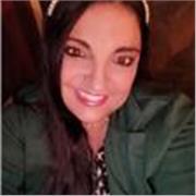 Professora de reforço escolar com experiência de 10 anos no ensino particular e público. Pedagoga e professora de Letras