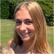 Profesora con titulo proficiency e ingles, con experiencia con niños.