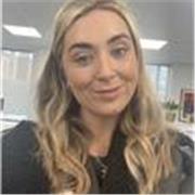 Native English tutor with experience offering private English lessons for children and adults online