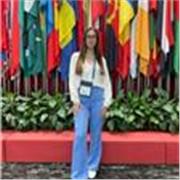 Dottoressa magistrale in Interpretariato e Traduzione offre ripetizioni e lezioni personalizzate di lingua inglese, italiano, cinese, traduzione e interpretariato