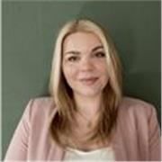 Englisch Tutorin für alle Schuljahrgänge inklusive Unterstufe und Oberstufe, wie auch Grundschule.