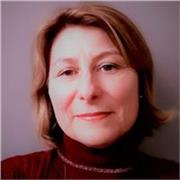 Professeur d'anglais expérimentée.  Je suis particulièrement efficace et motivée pour aider les élèves en difficulté.