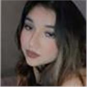 English tutor who teaches students online