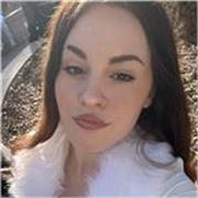 Profesa de Repaso General, apta para ayudar con conocimientos de nivel de ESO y Grado medio de Gestión administrativa, 