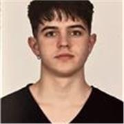 Soy un profesor principiante, en una etapa inicial de mi carrera docente, con una formación sólida y una gran motivación.