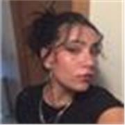 Soy una persona dinámica con bastante experiencia tanto enseñando como con los niños 