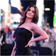 Me considero una persona disciplinada, organizada, entusiasta y energética. 
Me gusta ayudar a los demás y trabajar en equipo.