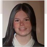 Profesora de apoyo de primaria apta para dar clases a niños de entre 6-11 años.