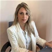 Docente laureata per lezioni di matematica