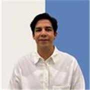 Profesor de psicología apto para todas las edades con especialidad en trabajo con niños y adolescentes 