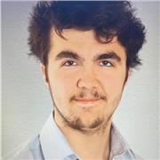 Etudiant à l'ESCP donne cours de Mathématiques (Collège, Lycée, Prépa HEC) à Paris ou en ligne.