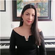 Profesora de Piano, Iniciación y Básico para niños y niñas