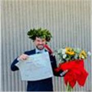 Passi la giornata in posture errate e atteggiamenti viziati? Questo è il profilo più adatto a te per alleviare i dolori