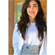 Easy and practical English with me.I’m with you to reach the level you want.
