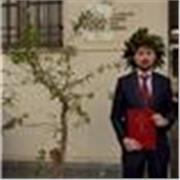 Cerchi un tutor per ripetizioni? Dimmi di cosa hai bisogno ed iniziamo.