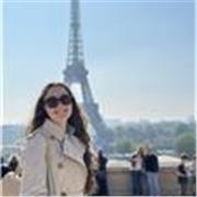 I tuoi figli hanno bisogno di aiuto in inglese? Contattami e li saprò aiutare io!