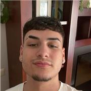 Profesor de apoyo escolar especializado en inglés para niños, flexibilidad horaria, disponibilidad inmediata y abierto teletrabajo