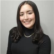 Soy una mujer responsable, empática, y con excelente actitud ante todo. Tengo ganas de aprender a diario y enseñar. Amo los niños.