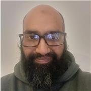 I am a native English speaker, having spent 10+ years coaching & mentoring in the tech sector, both 1 to 1 and in group settings