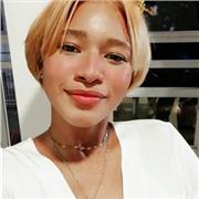 Profesora de inglés, que imparte clases a niños o adolescentes, nivel avanzado