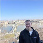 Profesor en finanzas con más de 5 años de experiencia y en el aula de dos años colaborando con universidades como upf